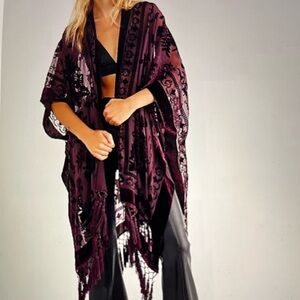 Set of Two Burnout Velvet Kimonos